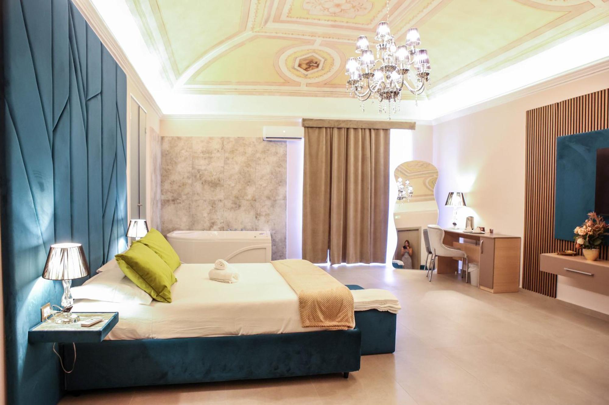 B&B Suites&Rooms Piazza Dei Martiri 卡塔尼亚 外观 照片
