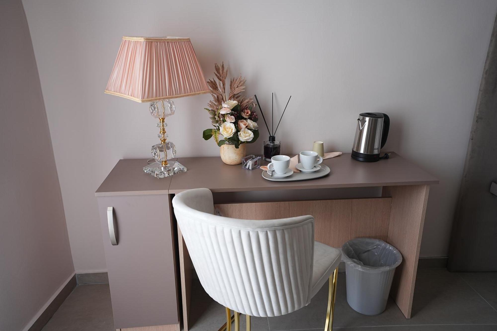 B&B Suites&Rooms Piazza Dei Martiri 卡塔尼亚 外观 照片